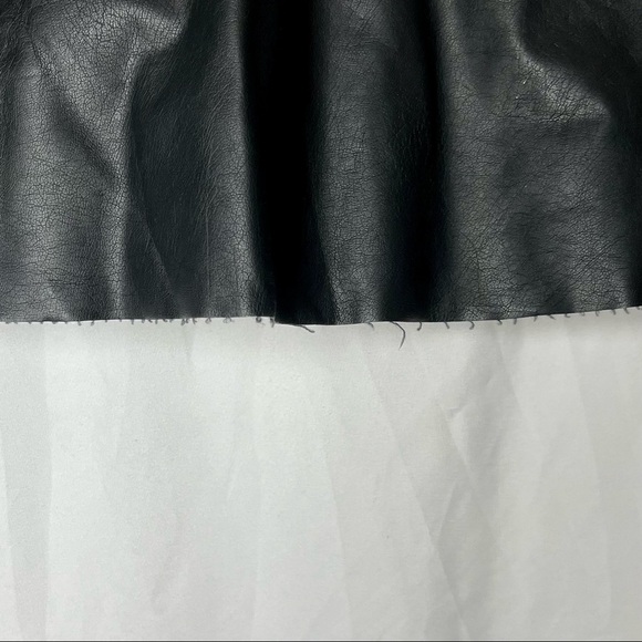 Mstylelab Distressed Mini Skirt L - Picture 2 of 3